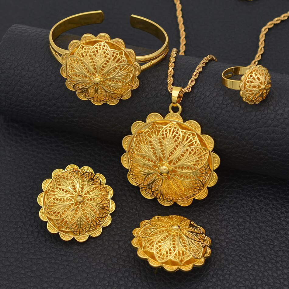 Eritrean and Ethiopian Jewelry - Ethiopian Traditional Dress